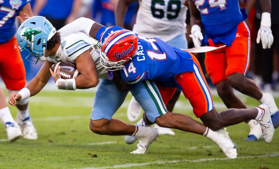 Emerging Gators Stars Shine in Florida's Gasparilla Bowl Victory