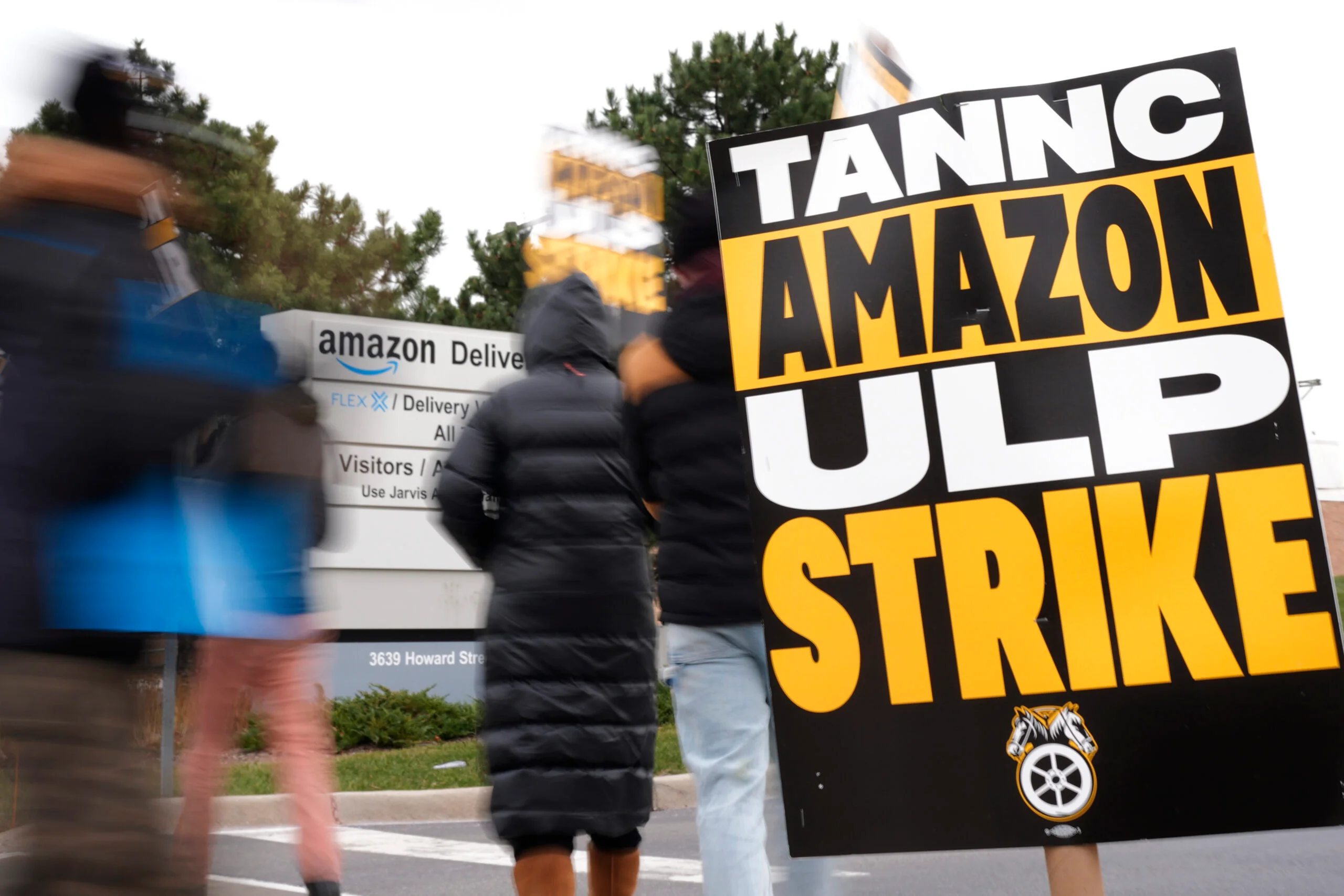 Teamsters Intensify Efforts in Expanding Strike Against Amazon