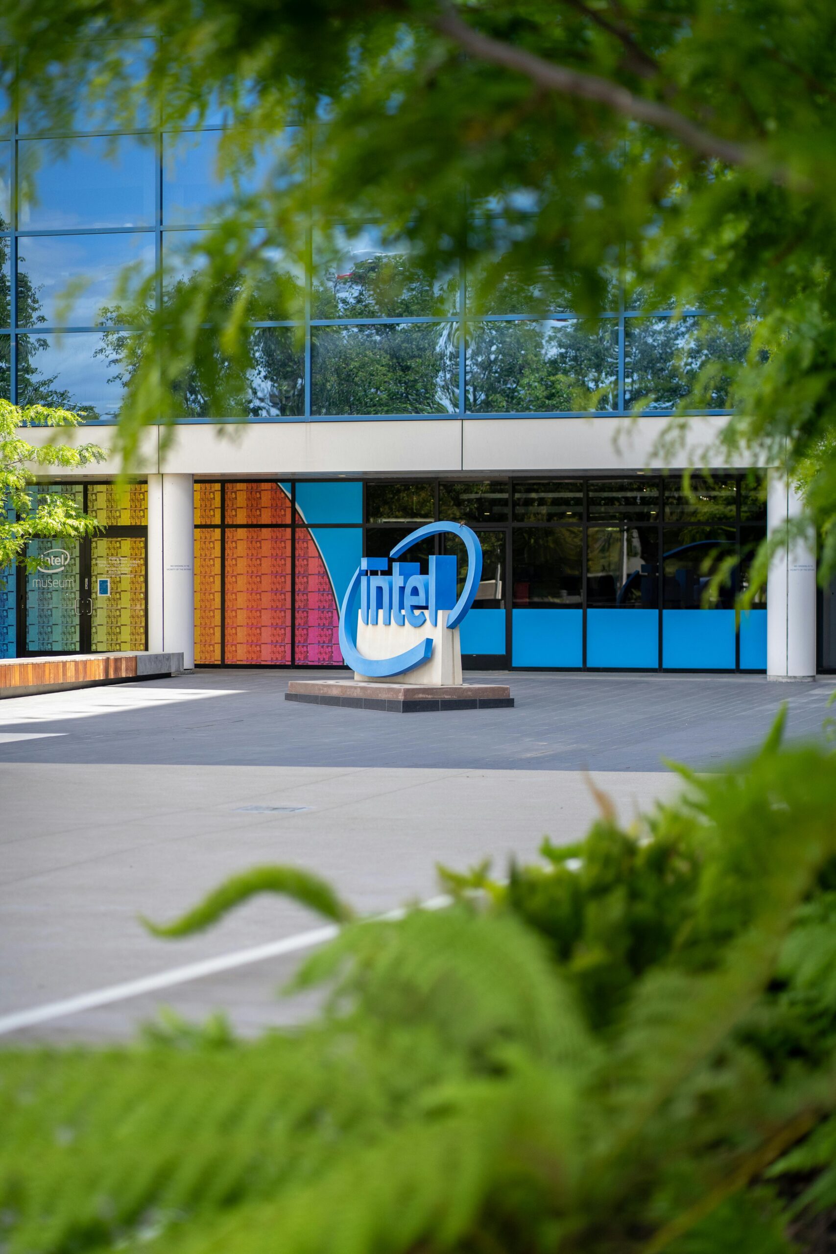 Intel stock performance graph